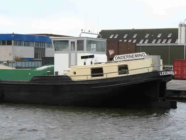 Klipper/ Varend Woonschip 30.00 X 6.00 Met CVO