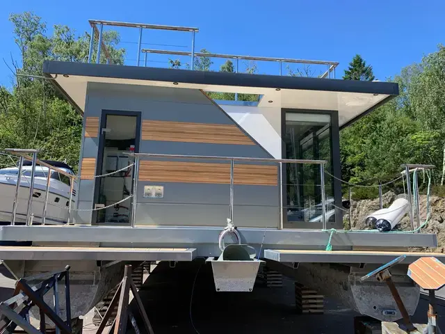 Waterbus Optima Houseboat (free Delivery)