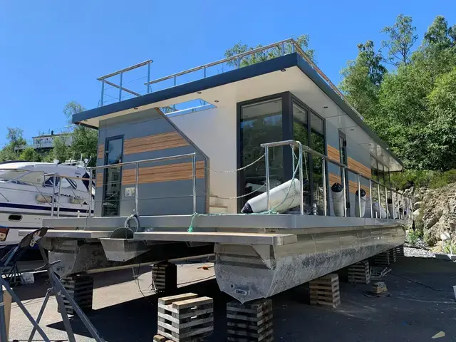 Waterbus Optima Houseboat (free Delivery)