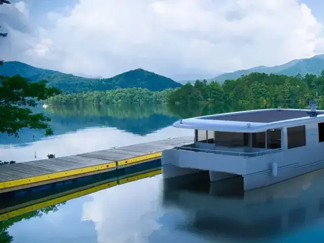 Maison Marine Smart 40' Houseboat