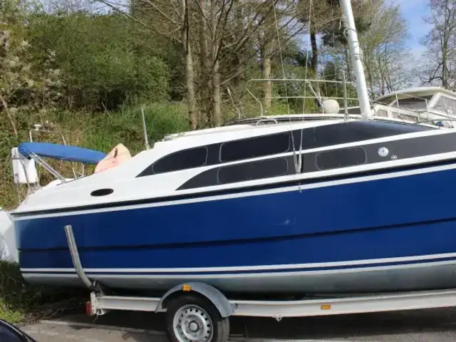 Macgregor 26m