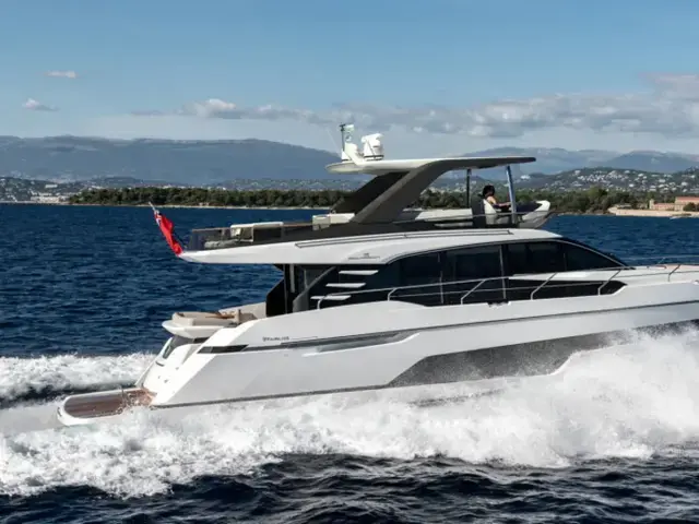 Fairline Squadron 68