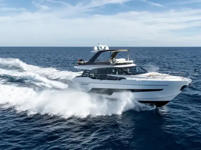 Fairline Squadron 68