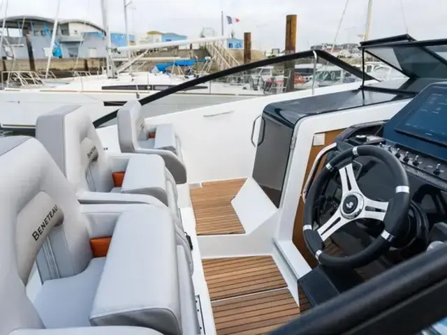 Beneteau Flyer 10