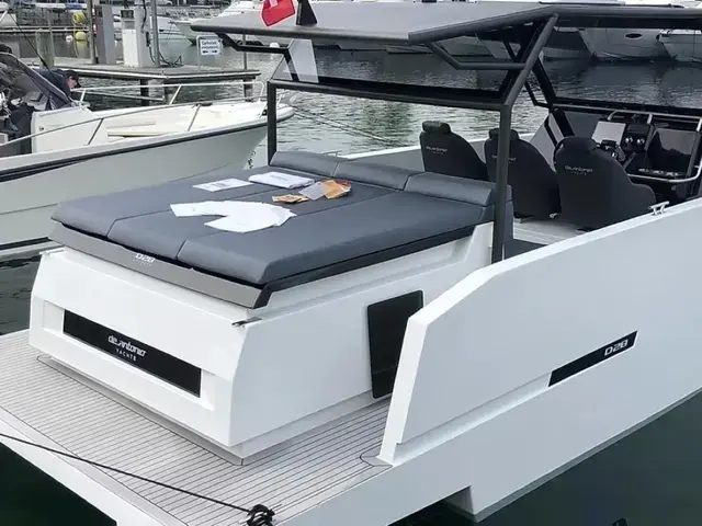 De Antonio Yachts D28 Xplorer