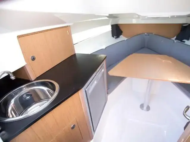 Beneteau Flyer 8 Sundeck