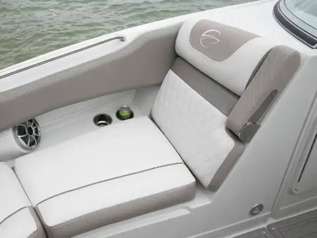 Crownline E 235 Xs