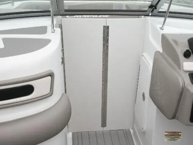 Crownline E 235 Xs