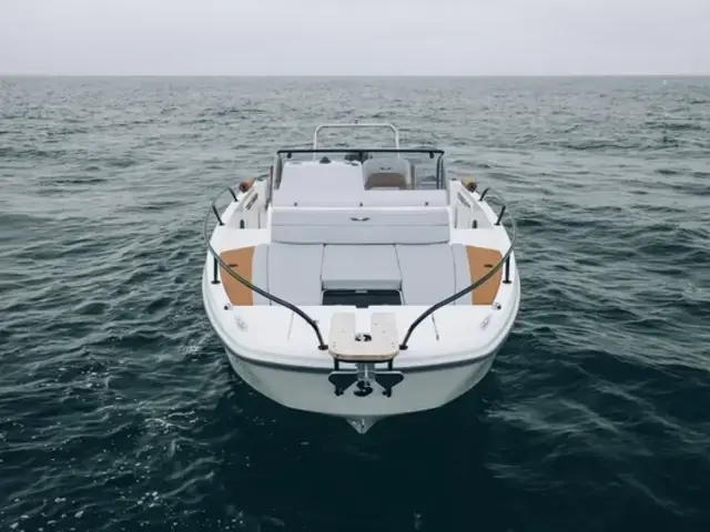 Beneteau FLYER 7 SUNDECK