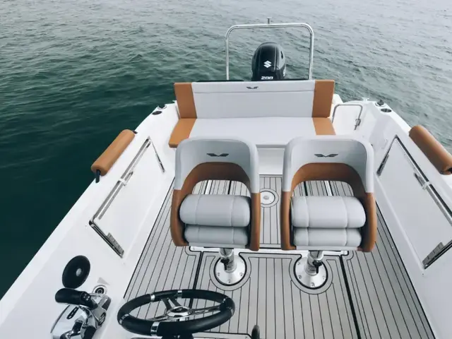 Beneteau Flyer 7 Spacedeck