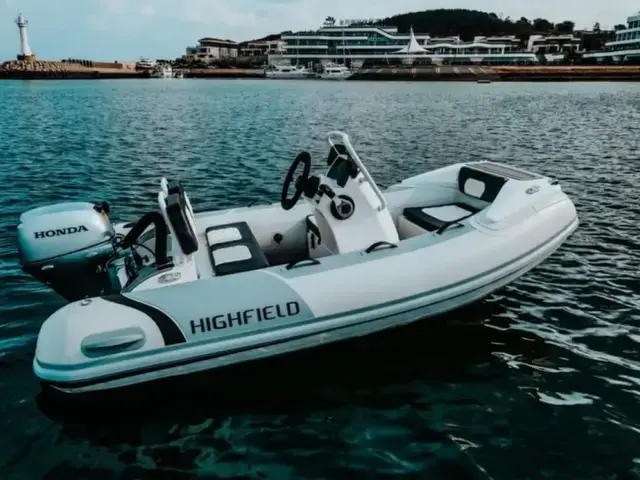 Highfield Sport 300