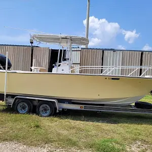 2005 Mako Seacraft 23