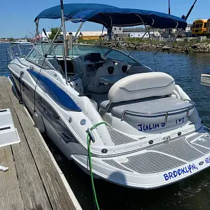 2005 Crownline 250 Cr