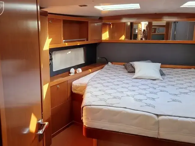 Beneteau Oceanis 55