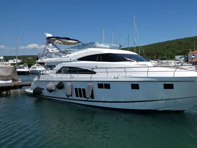 Fairline Squadron 65