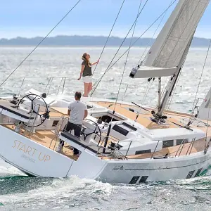 2025 Hanse 548