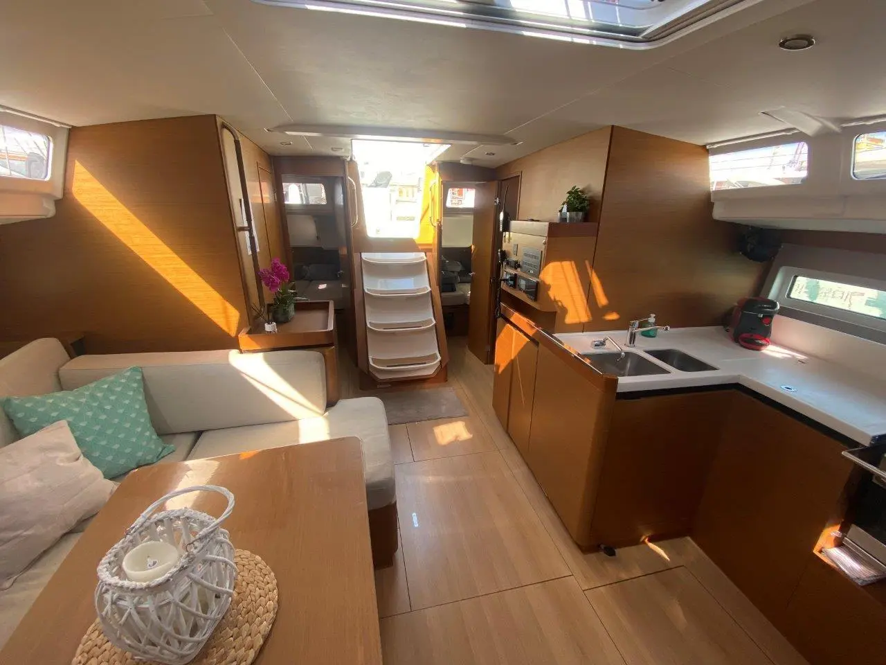 2021 Jeanneau sun odyssey 490