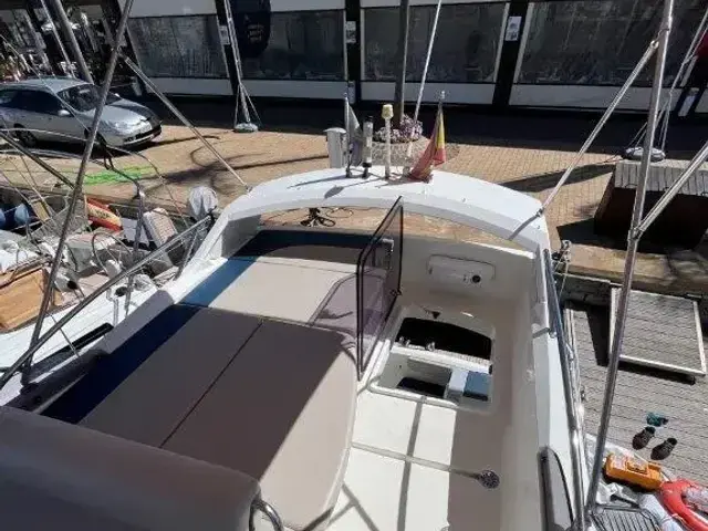 Beneteau Antares 30