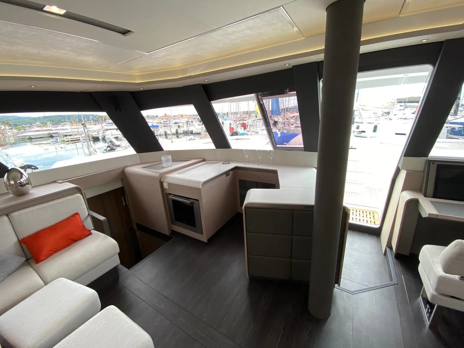 2025 Fountaine Pajot samana 59