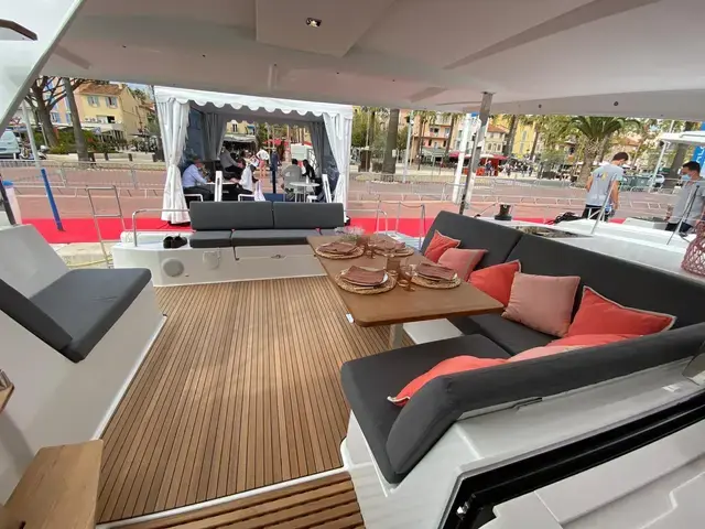 Fountaine Pajot Isla 40