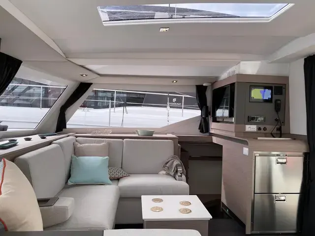 Fountaine Pajot Isla 40