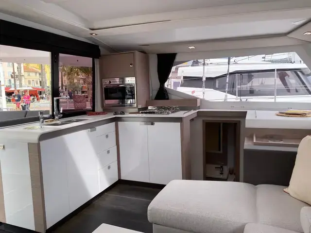 Fountaine Pajot Isla 40