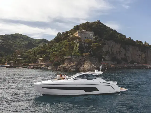 Azimut Atlantis 45