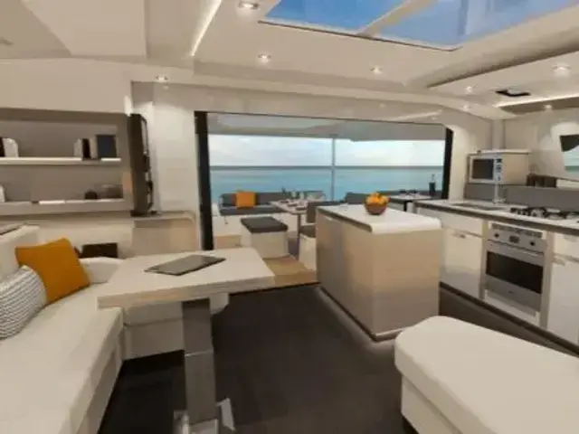 Fountaine Pajot Aura 51