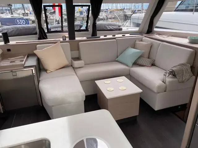 Fountaine Pajot Isla 40