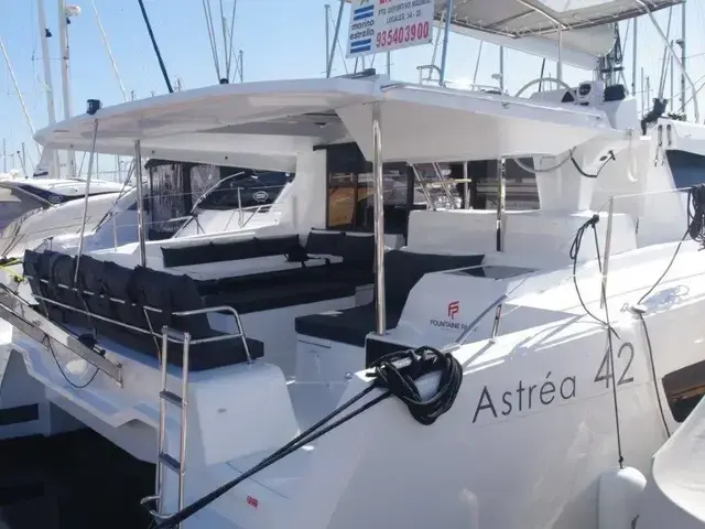 Fountaine Pajot Astrea 42