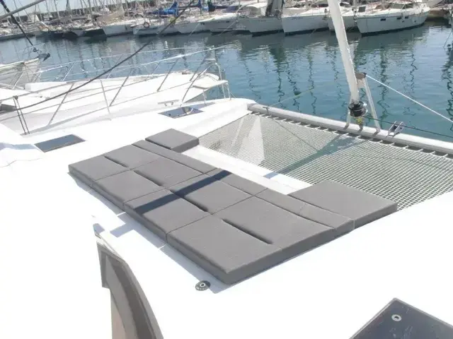 Fountaine Pajot Astrea 42