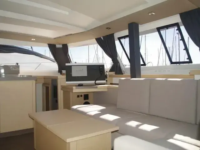 Fountaine Pajot Astrea 42