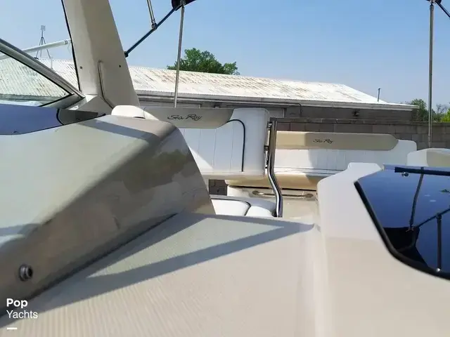 Sea Ray 250 Sundancer