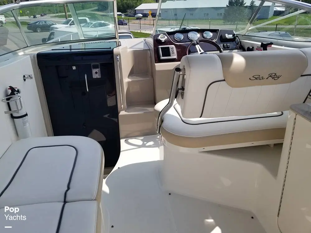 2009 Sea Ray sundancer 250