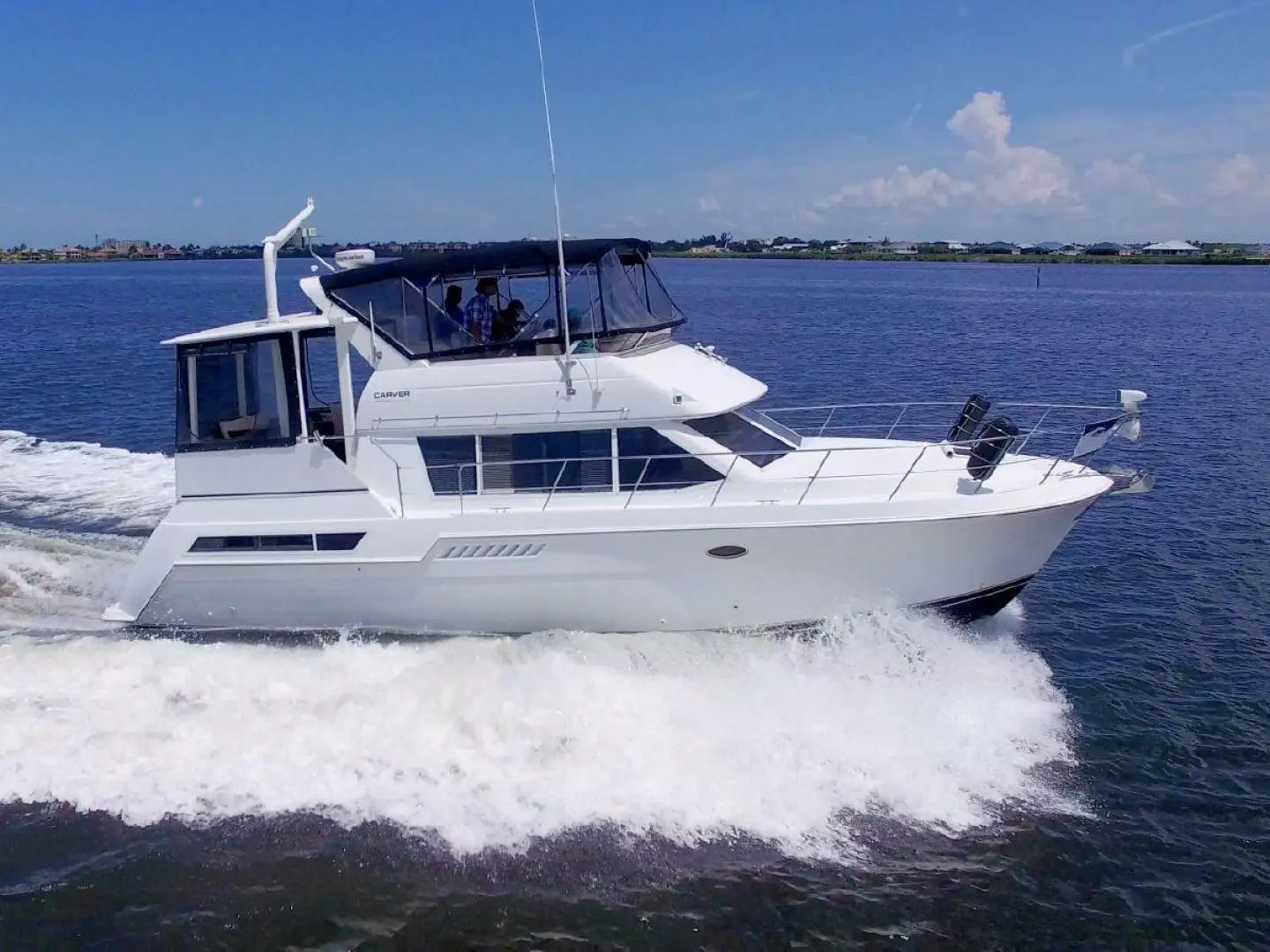 Bayliner 405 Aft Cabin Motoryacht