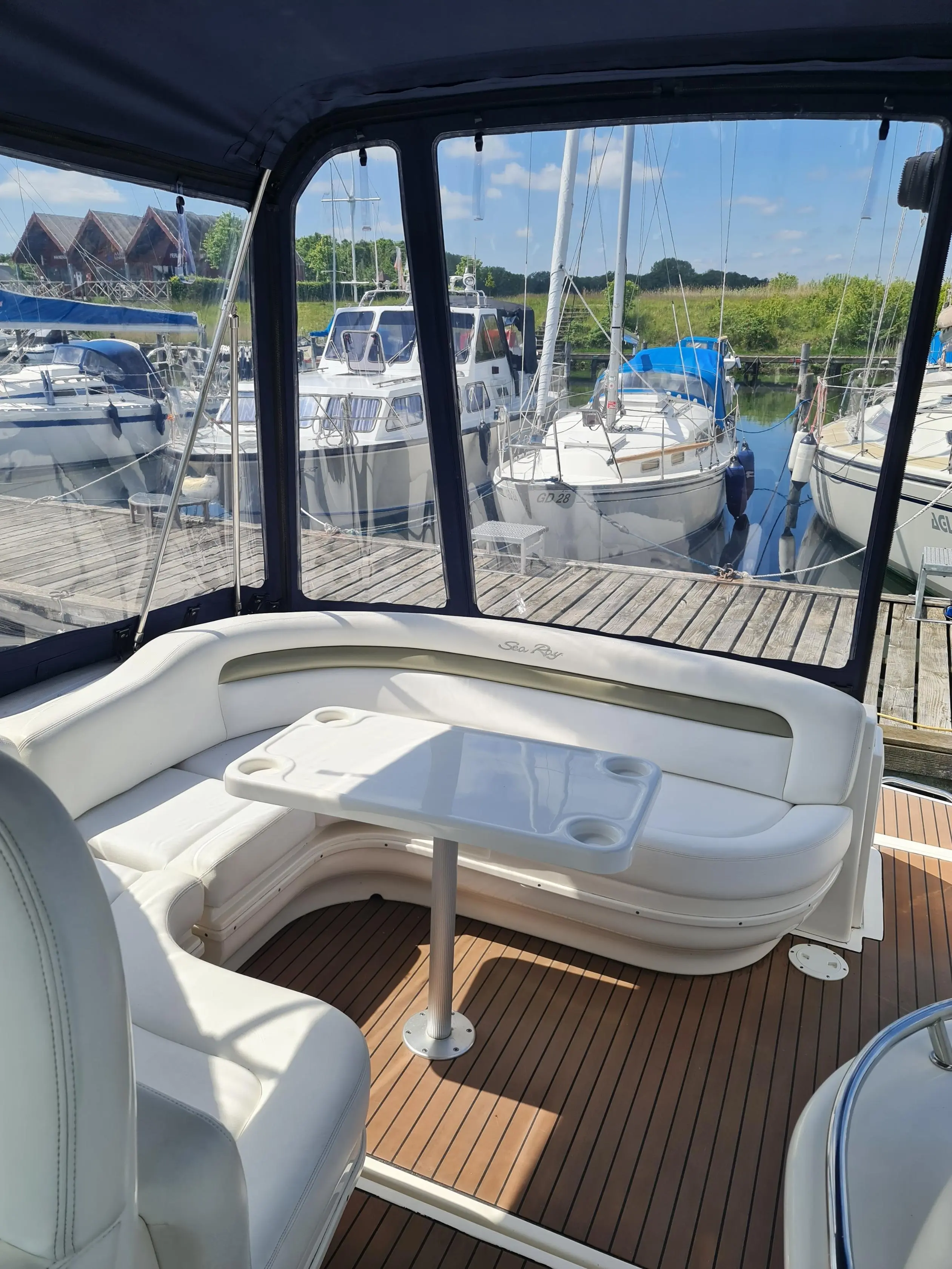 2006 Sea Ray sundancer 375