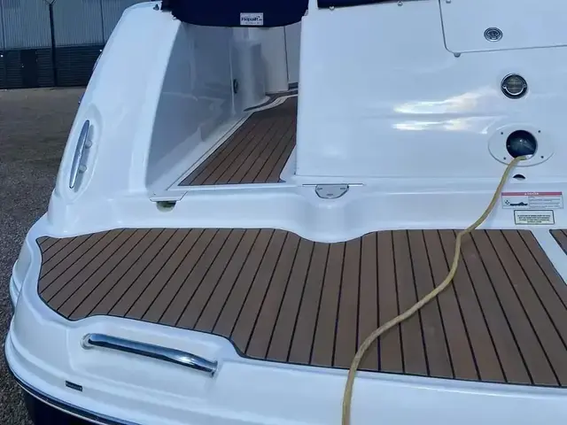 Sea Ray Sundancer 375