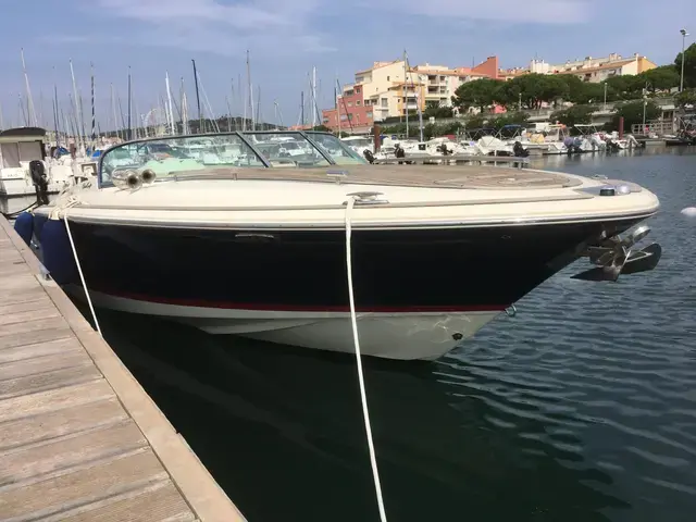 Chris Craft Corsair 28