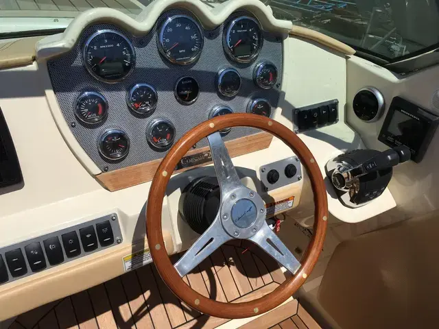 Chris Craft Corsair 28