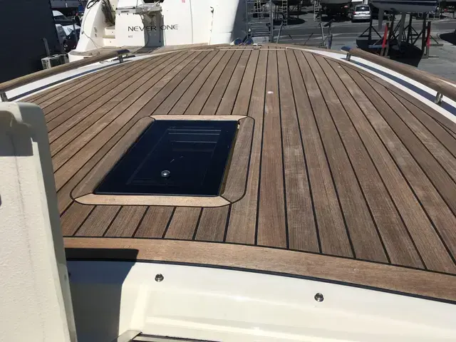 Chris Craft Corsair 28