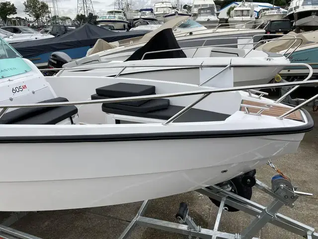 Ocean Master 605 Sport