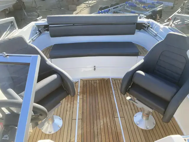 Yamarin Bow Rider 56