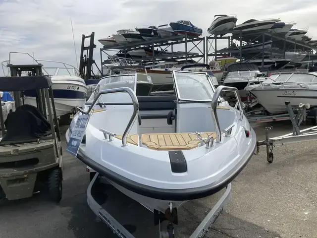 Yamarin Bow Rider 56