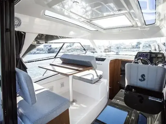 Beneteau Antares 9