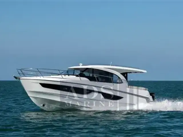 Beneteau Antares 11