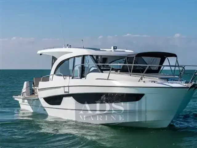 Beneteau Antares 11