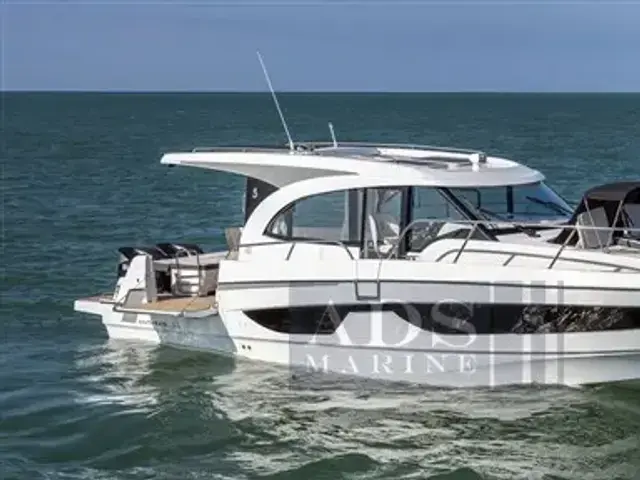 Beneteau Antares 11