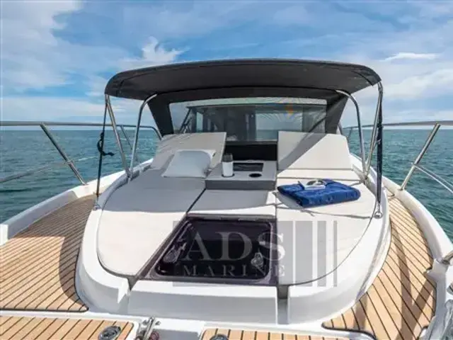 Beneteau Antares 11