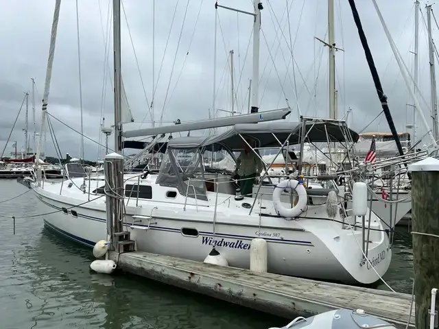 Catalina 387