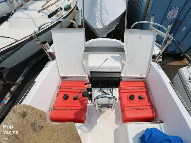 Macgregor 26m